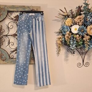Celebrity Ace Starry High Rise Blue Flare Jeans. NWOT Size 0